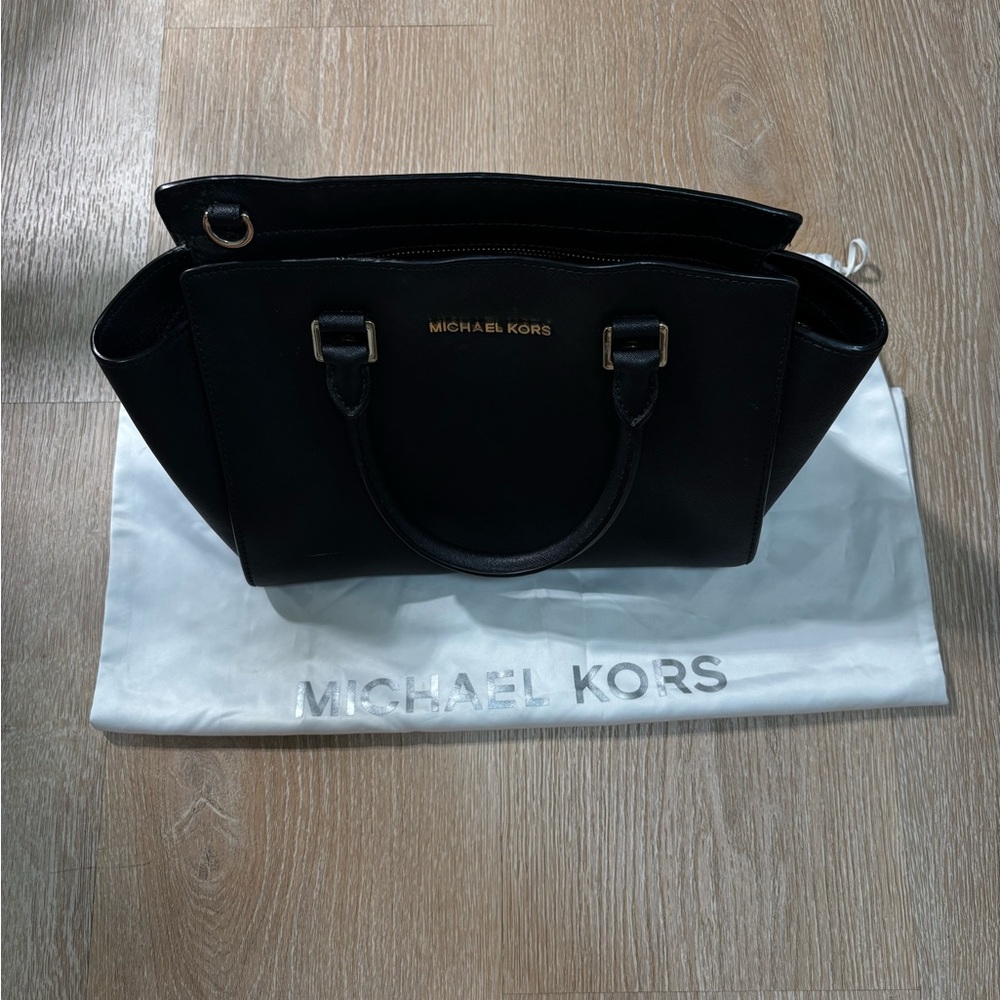 Michael Kors Selma Saffiano Leather Medium Satchel